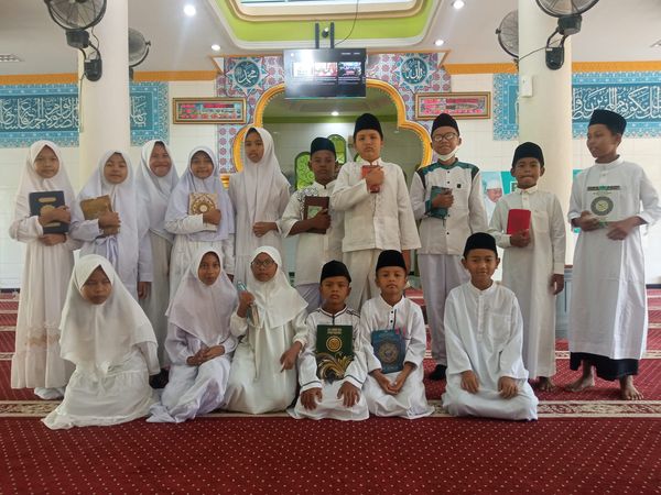 Kegiatan Maulid Nabi Masjid Nurul Jihad Narmada